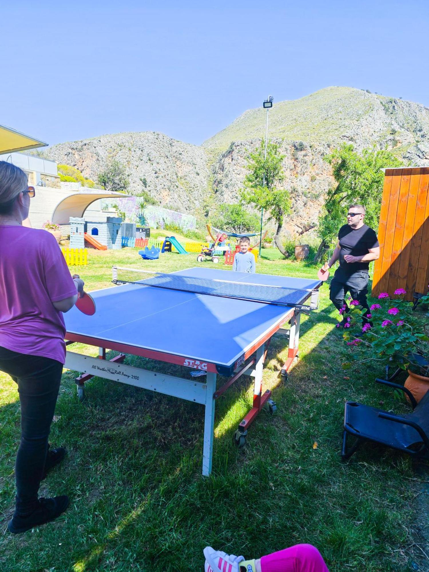 Heated Private Ozone Salt Pool, Jacuzzi, Cinema Inside & Outside, Ping Pong, Billiard, Ps5, Playground, Giant Chess, Giant Monopoly, Table Football, 3X Surround Sound - Villa Rokka Luxe Киссамос Экстерьер фото