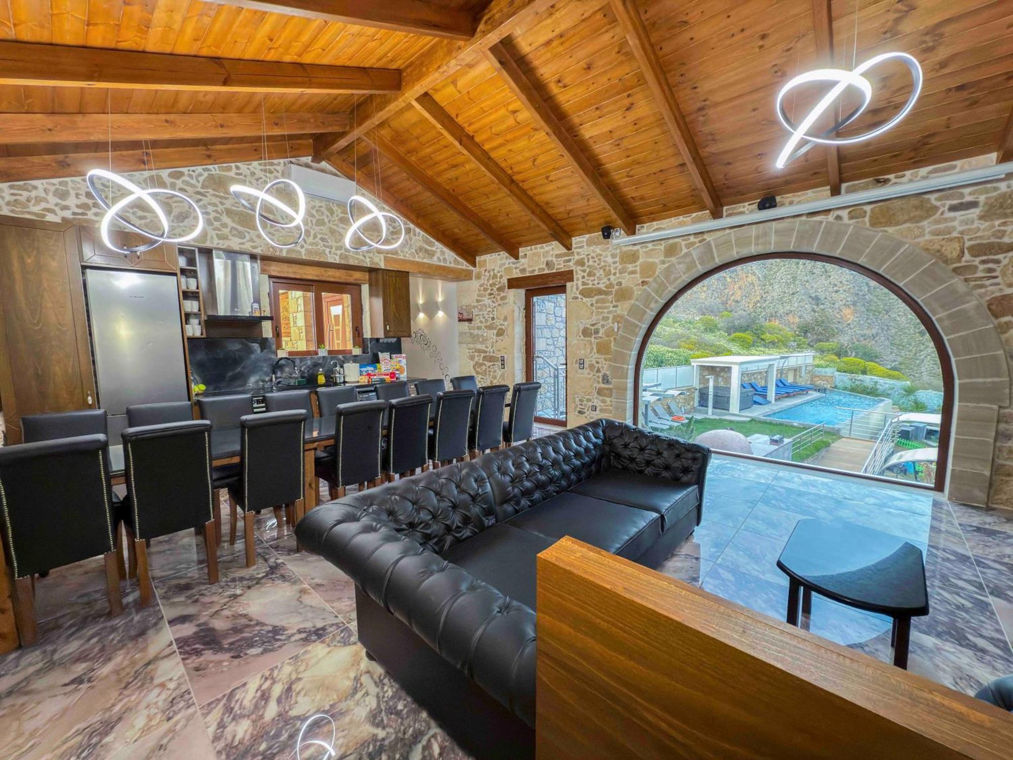 Heated Private Ozone Salt Pool, Jacuzzi, Cinema Inside & Outside, Ping Pong, Billiard, Ps5, Playground, Giant Chess, Giant Monopoly, Table Football, 3X Surround Sound - Villa Rokka Luxe Киссамос Экстерьер фото